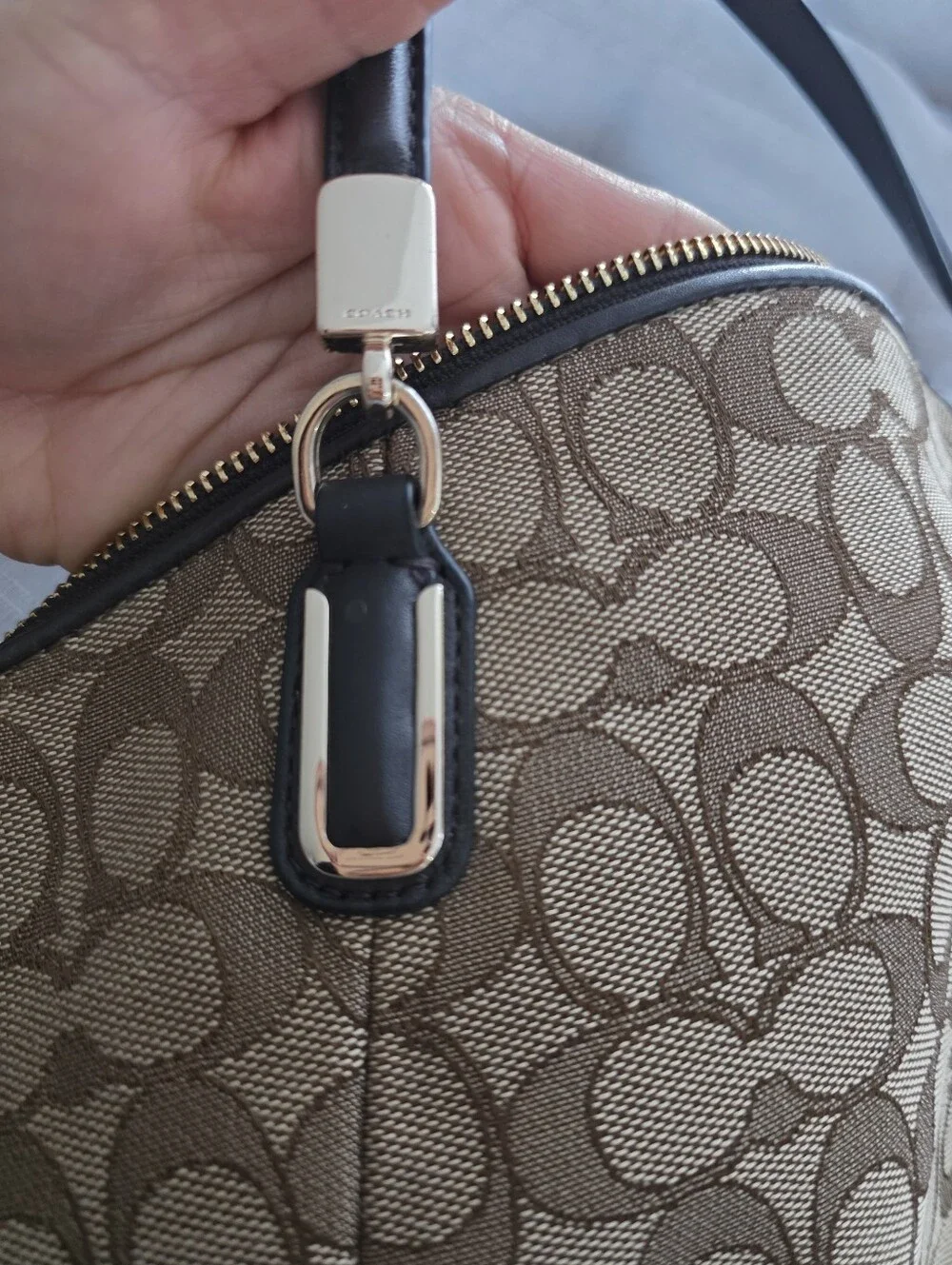 COACH Signature Small Kelsey Satchel